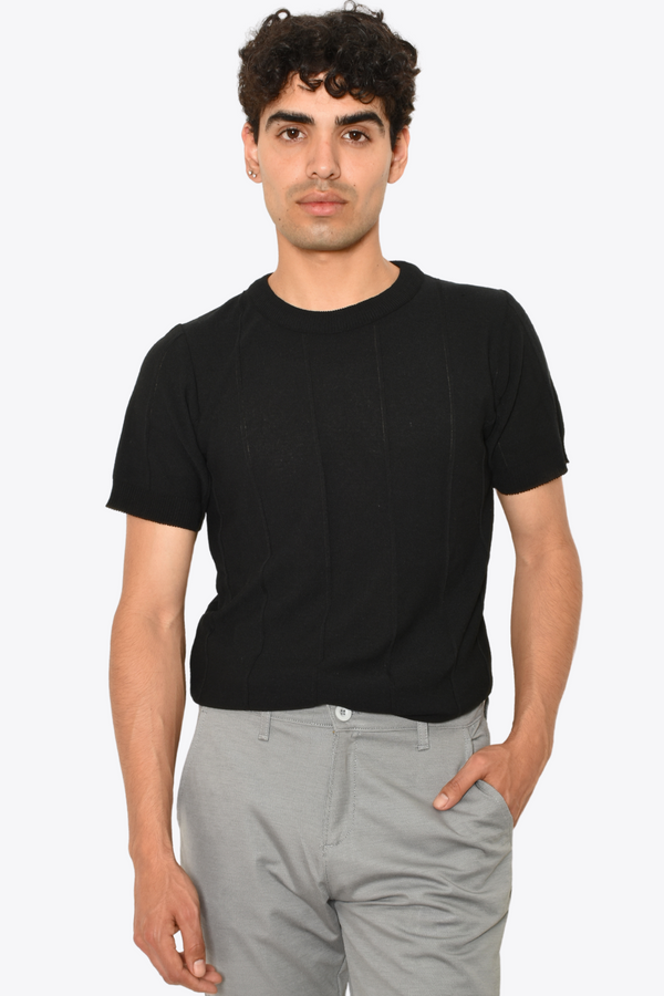 Playera Tejida Lineal Negra