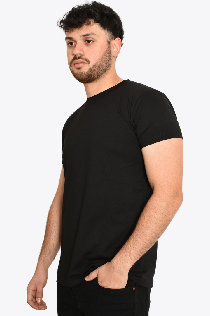 Playera negra lisa hotsell