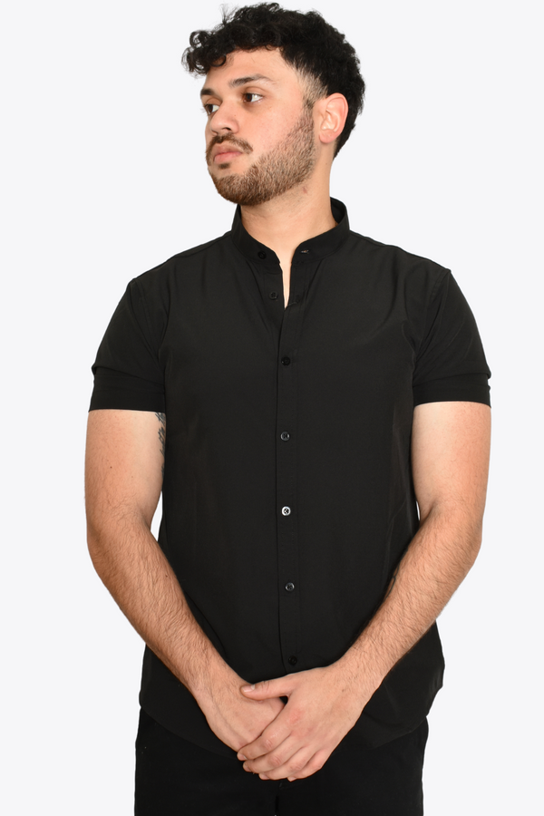 Camisa Negra Cuello Tipo Mao Antifluidos M.C