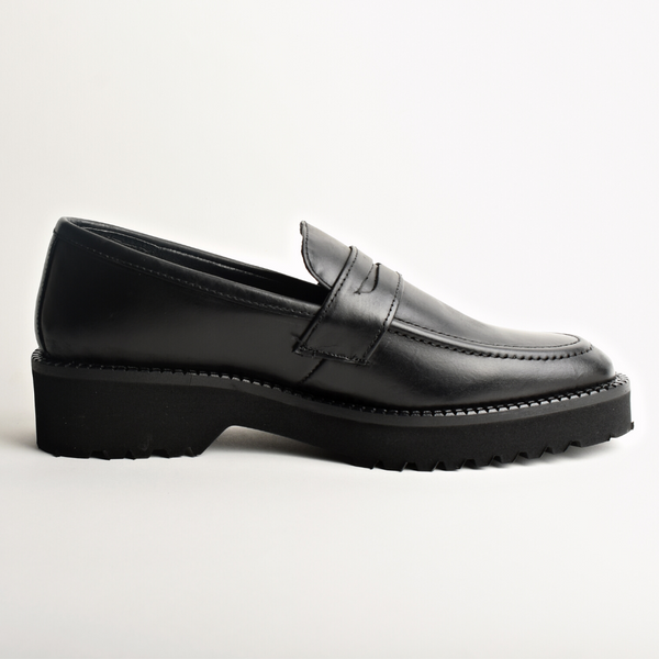 Zapato Negro Estilo Mocasines Piel Genuina