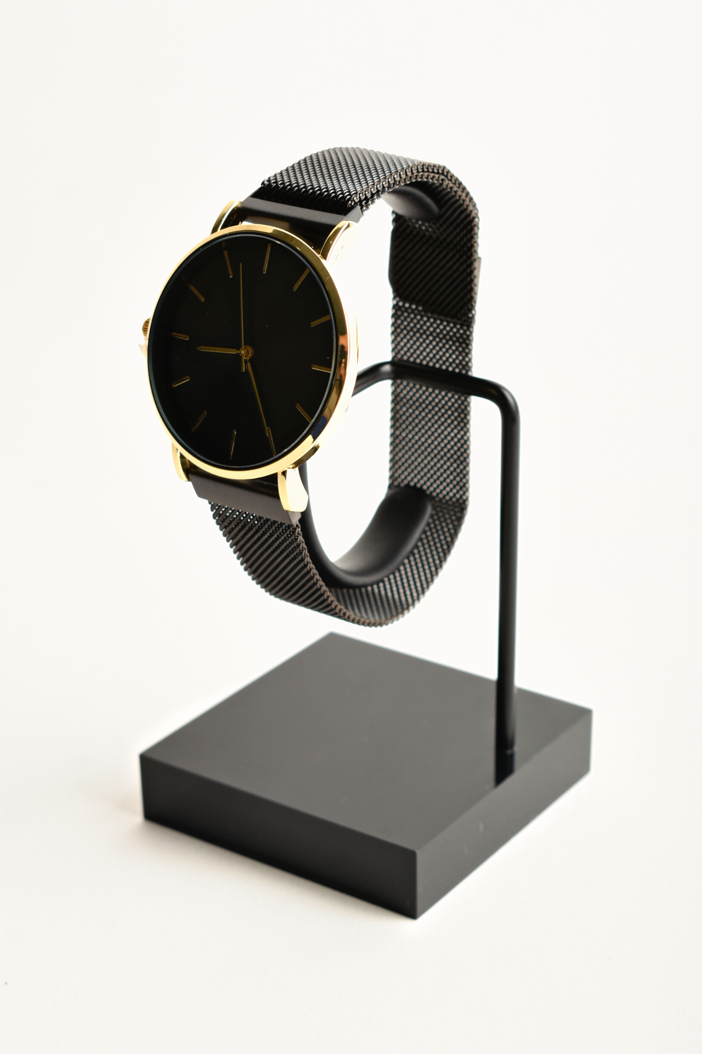 Reloj Negro/Dorado Metal