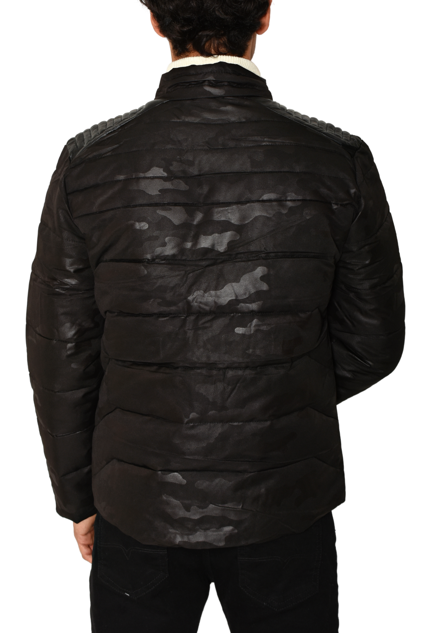 Chamarra Negra Militar Detalle en Hombro Mollerclothing