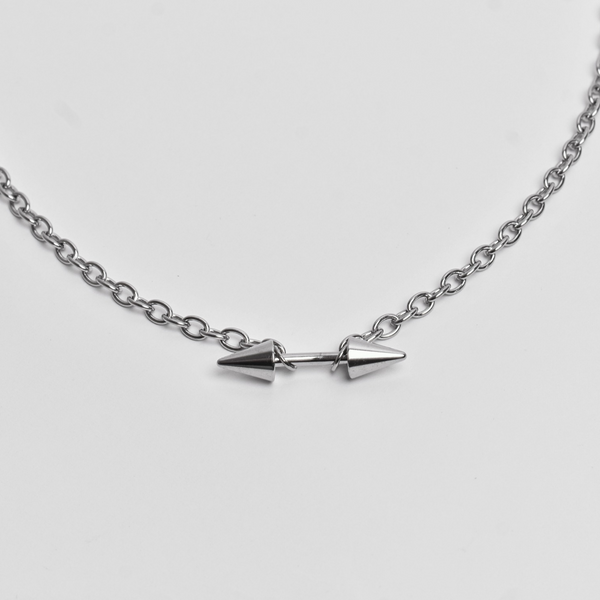Collar Pico Doble Plateado
