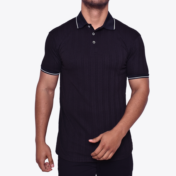 Polo Detalle Línea Blanca En Cuello M.C Textura Trenzada Negra