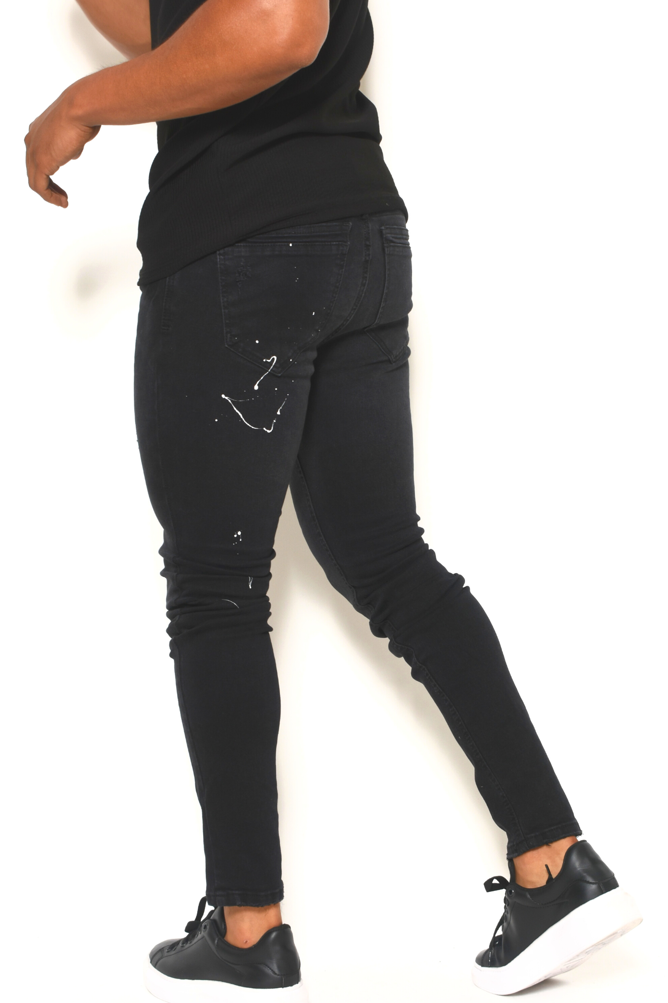 Pantalón de Mezclilla Negro Pintura / Rasgado Premium TPS