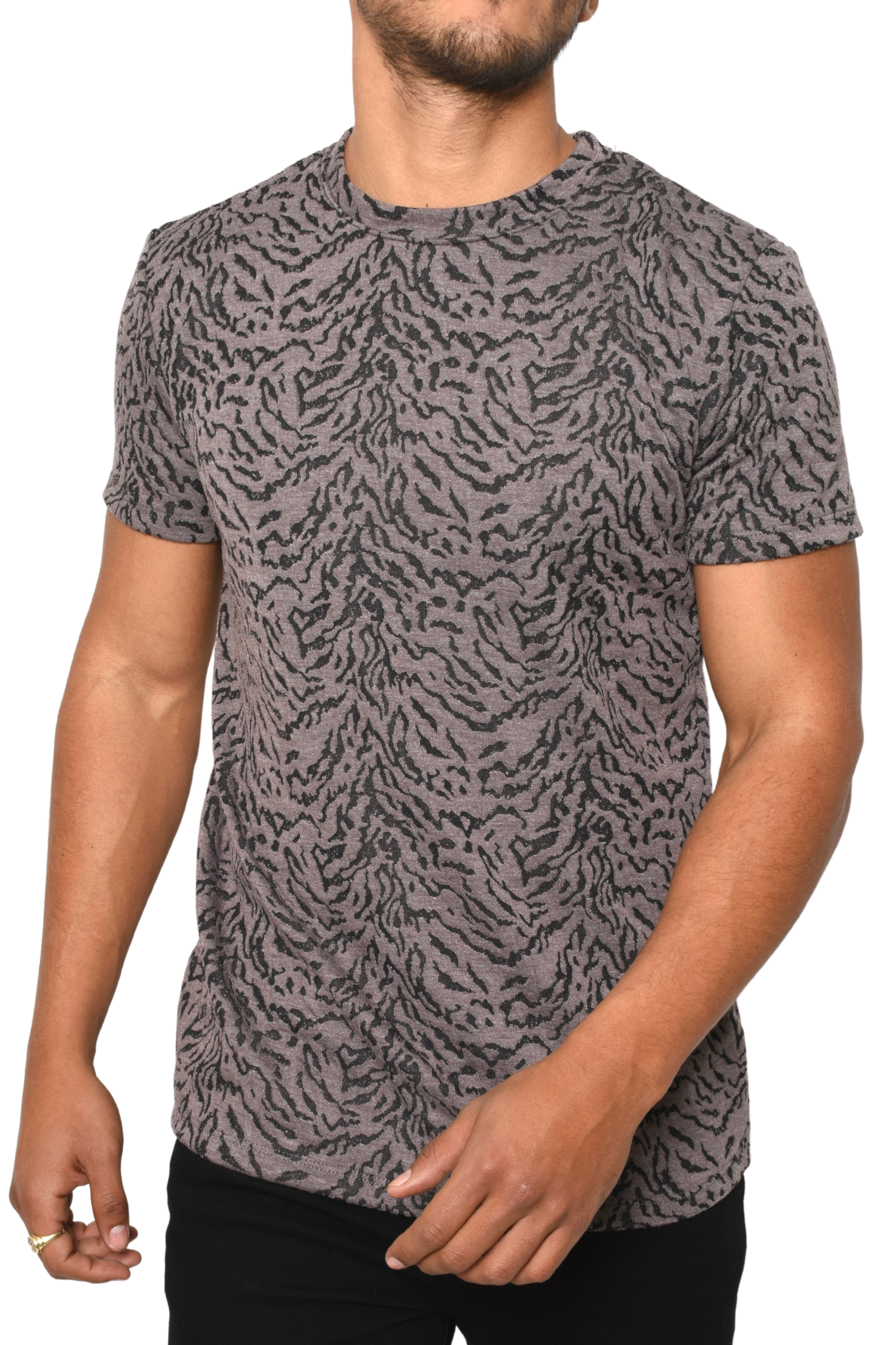 Playera Café Estampado Animal Print Negro